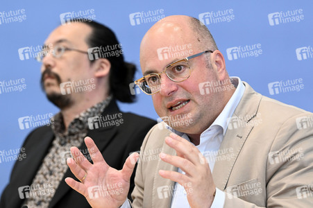 Bundespressekonferenz Leitlinien für eine gemeinsame europäische Asylpolitik in Berlin