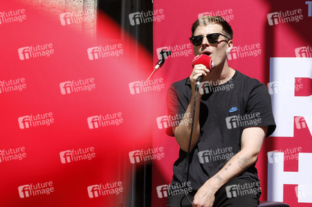 Pressetermin mit Tom Gregory in Hamburg