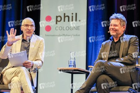 Robert Habeck und Peter Sloterdijk auf der phil.Cologne 2023 in Köln