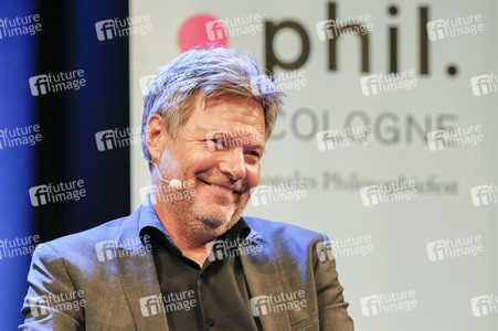 Robert Habeck und Peter Sloterdijk auf der phil.Cologne 2023 in Köln