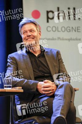 Robert Habeck und Peter Sloterdijk auf der phil.Cologne 2023 in Köln