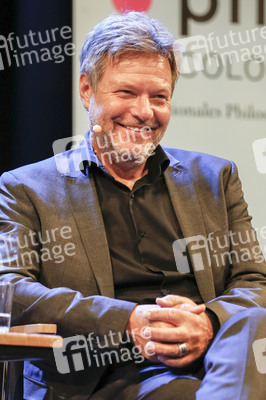Robert Habeck und Peter Sloterdijk auf der phil.Cologne 2023 in Köln