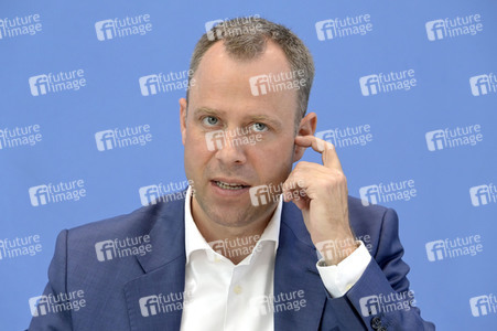Bundespressekonferenz CDU-Programmkonvent in Berlin