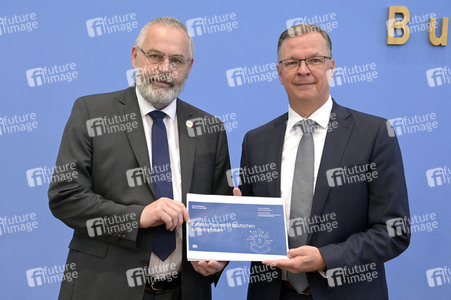 Bundespressekonferenz Cybersecurity in Berlin