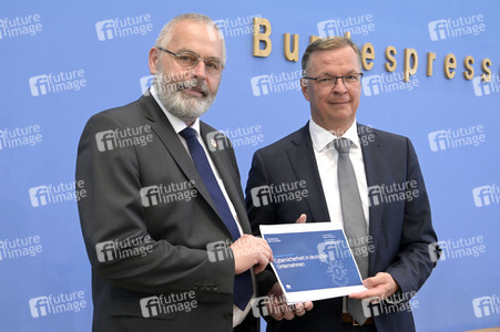 Bundespressekonferenz Cybersecurity in Berlin