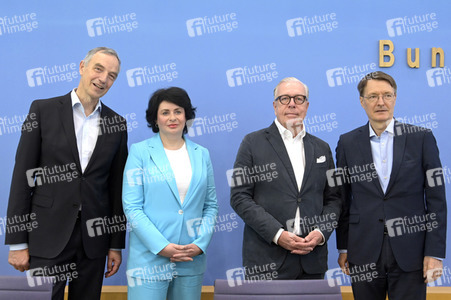 Bundespressekonferenz Forderungen der Ärzteschaft für Hitzeschutzpläne in Berlin