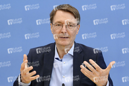 Bundespressekonferenz Forderungen der Ärzteschaft für Hitzeschutzpläne in Berlin