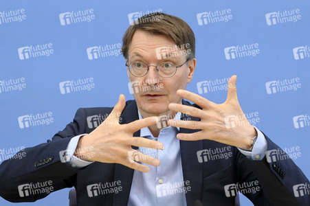 Bundespressekonferenz Forderungen der Ärzteschaft für Hitzeschutzpläne in Berlin