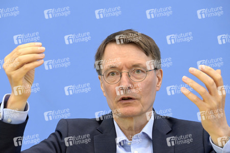 Bundespressekonferenz Forderungen der Ärzteschaft für Hitzeschutzpläne in Berlin