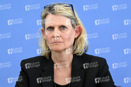 Bundespressekonferenz Gutachten 'Gesund leben auf einer gesunden Erde' in Berlin