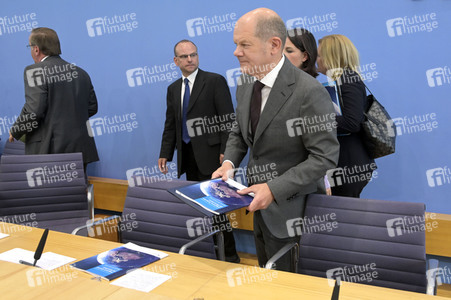 Bundespressekonferenz Vorstellung der Nationalen Sicherheitsstrategie in Berlin