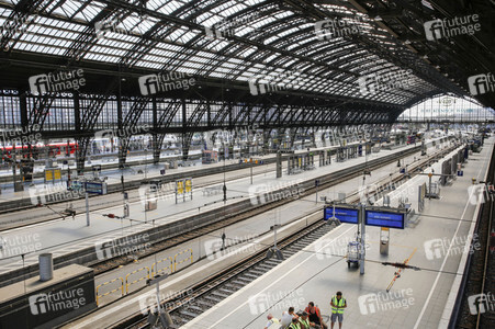 Pressetermin zur zweiten Baustufe des ESTW in Köln