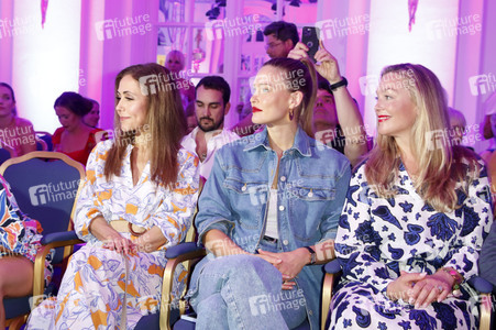 Ernsting's Family Fashion Show in Hamburg
