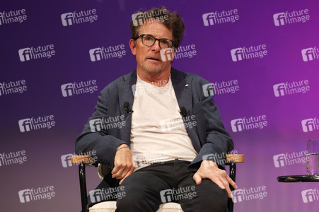 Verleihung des Frontier Award an Michael J. Fox in München