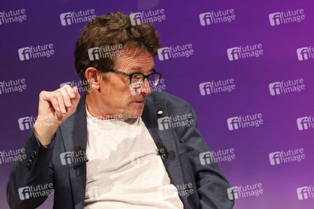 Verleihung des Frontier Award an Michael J. Fox in München