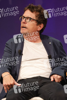 Verleihung des Frontier Award an Michael J. Fox in München