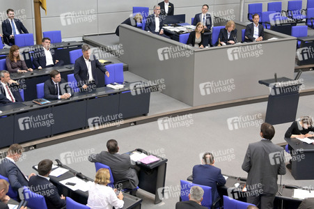 111. Sitzung des Deutschen Bundestages in Berlin