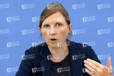 Bundespressekonferenz Jahresbericht 2022 des Petitionsausschusses in Berlin