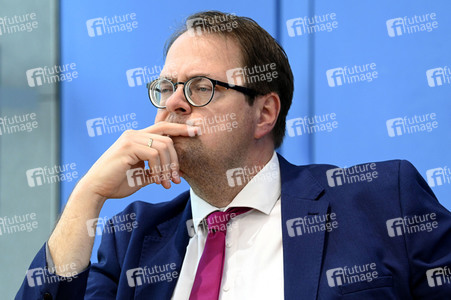 Bundespressekonferenz Jahresbericht 2022 des Petitionsausschusses in Berlin
