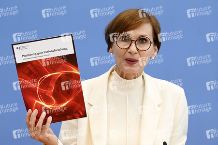 Bundespressekonferenz Vorstellung des Positionspapiers zur Fusionsforschung in Berlin