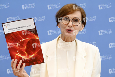 Bundespressekonferenz Vorstellung des Positionspapiers zur Fusionsforschung in Berlin