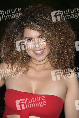 Photocall 'The New OC' in Laguna Beach