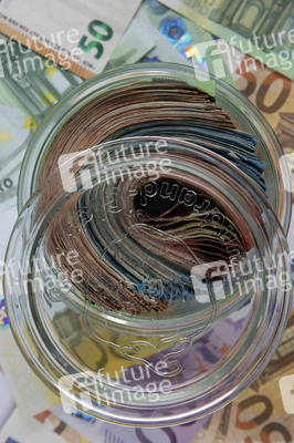Symbolfoto Bargeld