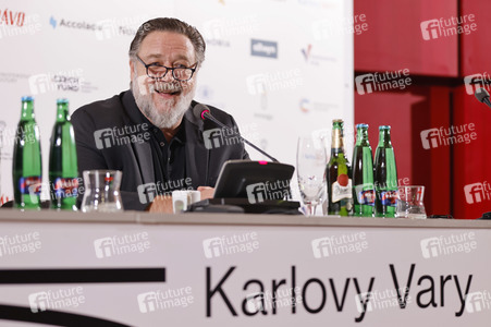 Pressekonferenz mit Russell Crowe, Karlovy Vary International Film Festival 2023