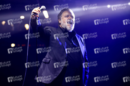 Konzert von Russell Crowe, Karlovy Vary International Film Festival 2023