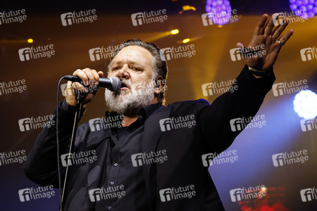 Konzert von Russell Crowe, Karlovy Vary International Film Festival 2023