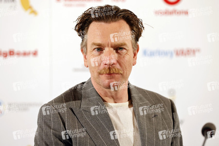 Pressekonferenz 'You Sing Loud, I Sing Louder', Karlovy Vary International Film Festival 2023