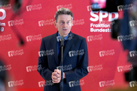 Pressestatement der SPD-Bundestagsfraktion in Berlin