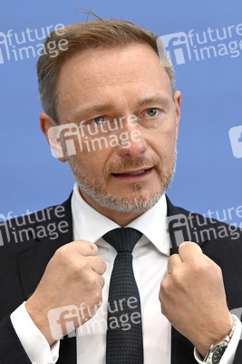 Bundespressekonferenz Regierungsentwurf für den Bundeshaushalt 2024 in Berlin