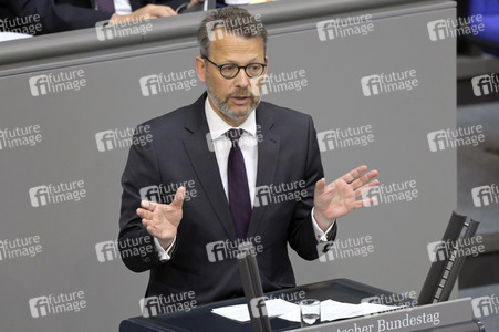 115. Sitzung des Deutschen Bundestages in Berlin
