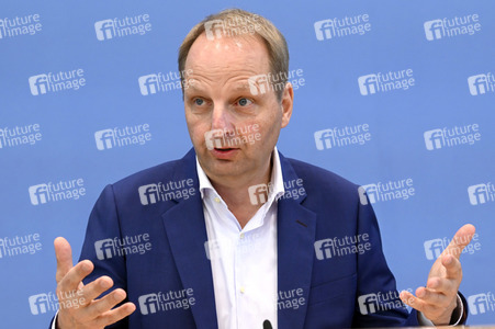 Bundespressekonferenz BVerfG Entscheidung zum Gebäudeenergiegesetz in Berlin