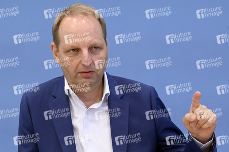 Bundespressekonferenz BVerfG Entscheidung zum Gebäudeenergiegesetz in Berlin