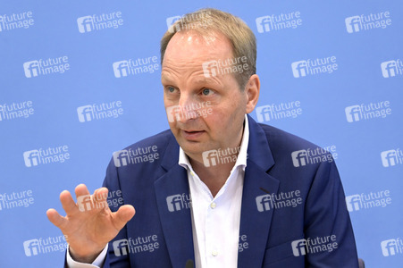 Bundespressekonferenz BVerfG Entscheidung zum Gebäudeenergiegesetz in Berlin