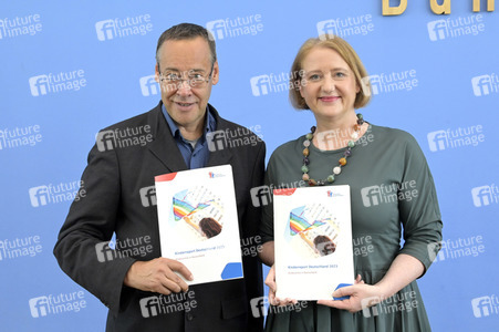 Bundespressekonferenz Kinderreport 2023 in Berlin