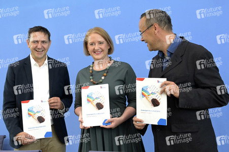 Bundespressekonferenz Kinderreport 2023 in Berlin