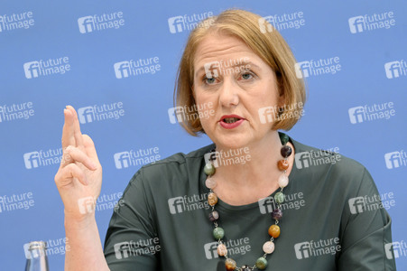 Bundespressekonferenz Kinderreport 2023 in Berlin