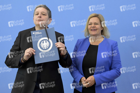 Bundespressekonferenz zur Vorstellung der BSI Präsidentin in Berlin