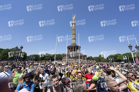 Rave The Planet Techno-Parade in Berlin