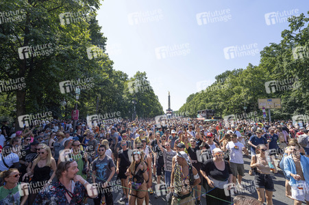 Rave The Planet Techno-Parade in Berlin