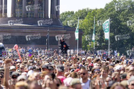 Rave The Planet Techno-Parade in Berlin