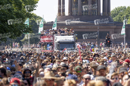 Rave The Planet Techno-Parade in Berlin
