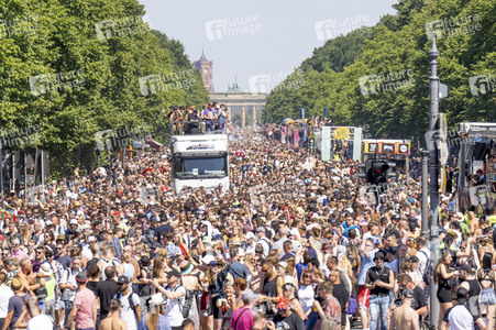 Rave The Planet Techno-Parade in Berlin