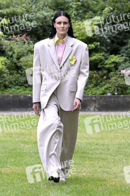 Bobkova Fashion Show auf der Berlin Fashion Week S/S 2024