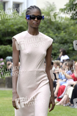 Bobkova Fashion Show auf der Berlin Fashion Week S/S 2024