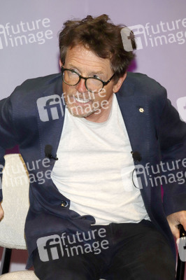 Verleihung des Frontier Award an Michael J. Fox in München