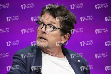 Verleihung des Frontier Award an Michael J. Fox in München